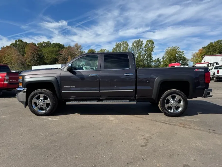 2015 Chevrolet Silverado 2500HD LTZ photo 1