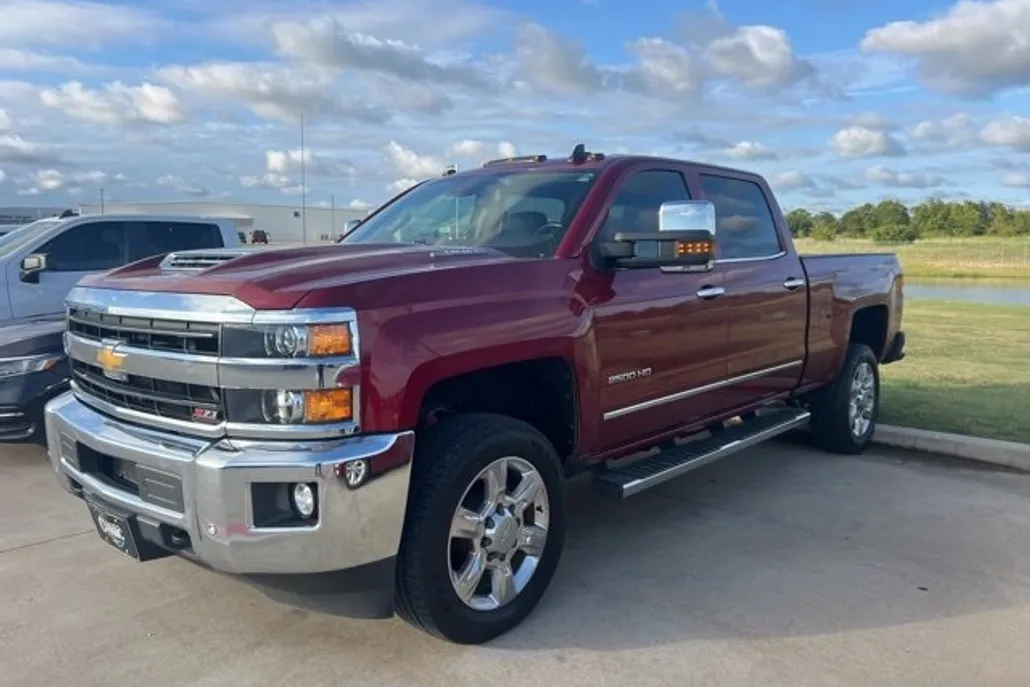 2019 Chevrolet Silverado 2500HD LTZ photo 1