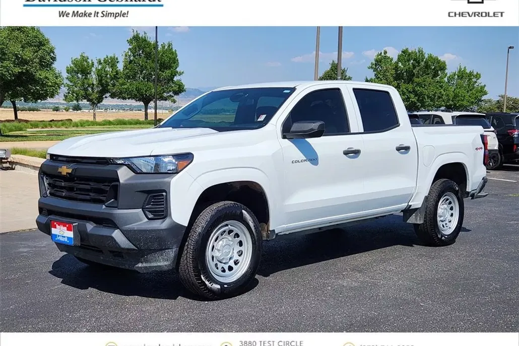 2024 Chevrolet Colorado Work Truck photo 1