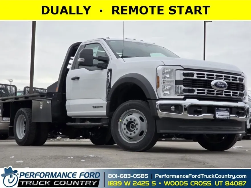 2025 Ford F-550 XL photo 1