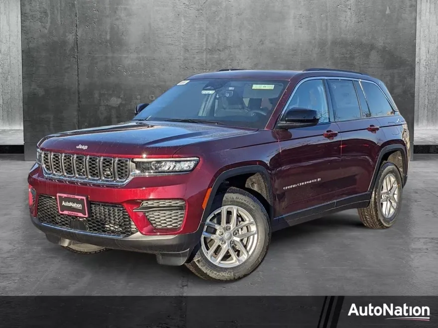 2025 Jeep Grand Cherokee Laredo X photo 1