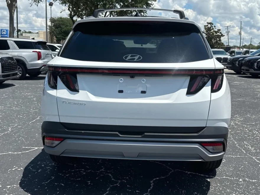 2025 Hyundai Tucson SEL Convenience photo 1