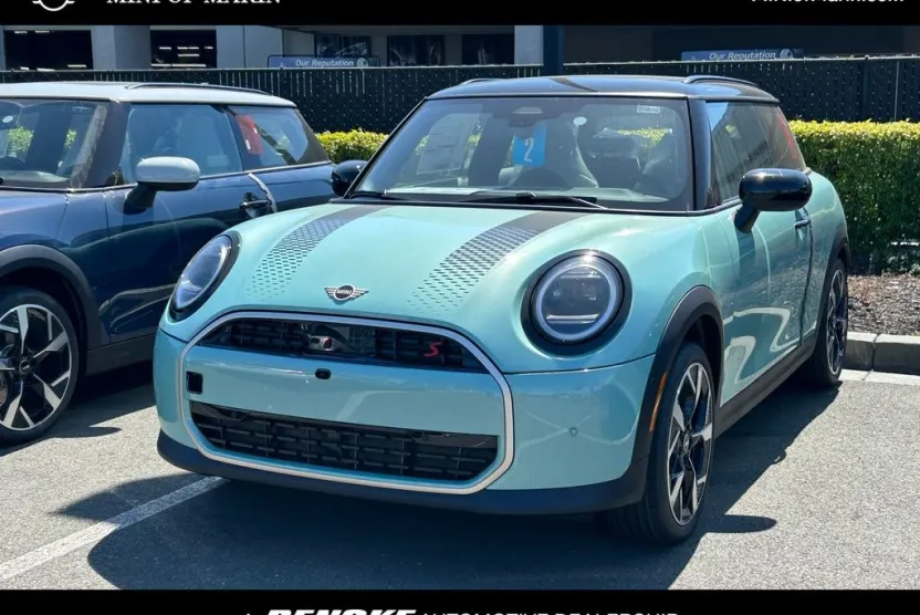 2026 Mini Cooper Hardtop S 2 Door Iconic photo 1