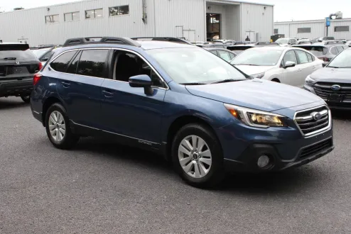 2019 Subaru Outback Premium photo 3