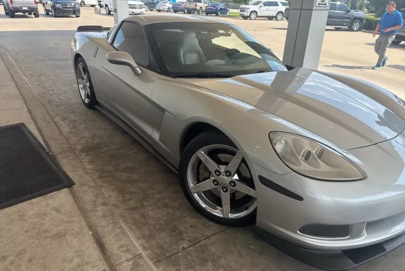2006 Chevrolet Corvette photo 1