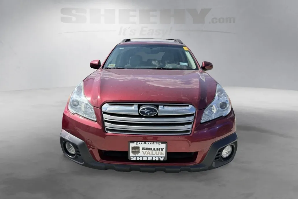 2014 Subaru Outback 2.5i Premium photo 1