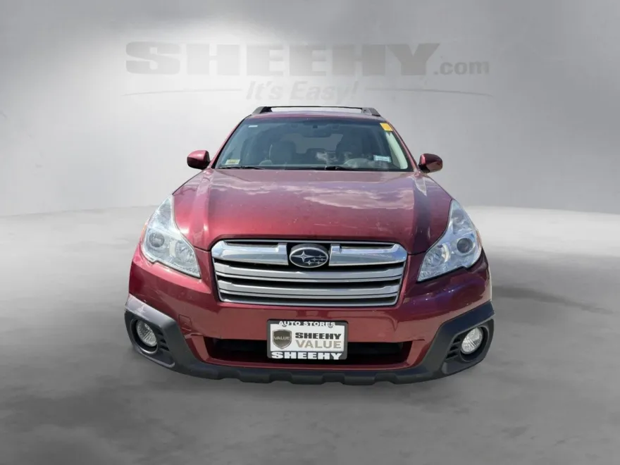 2014 Subaru Outback 2.5i Premium photo 1