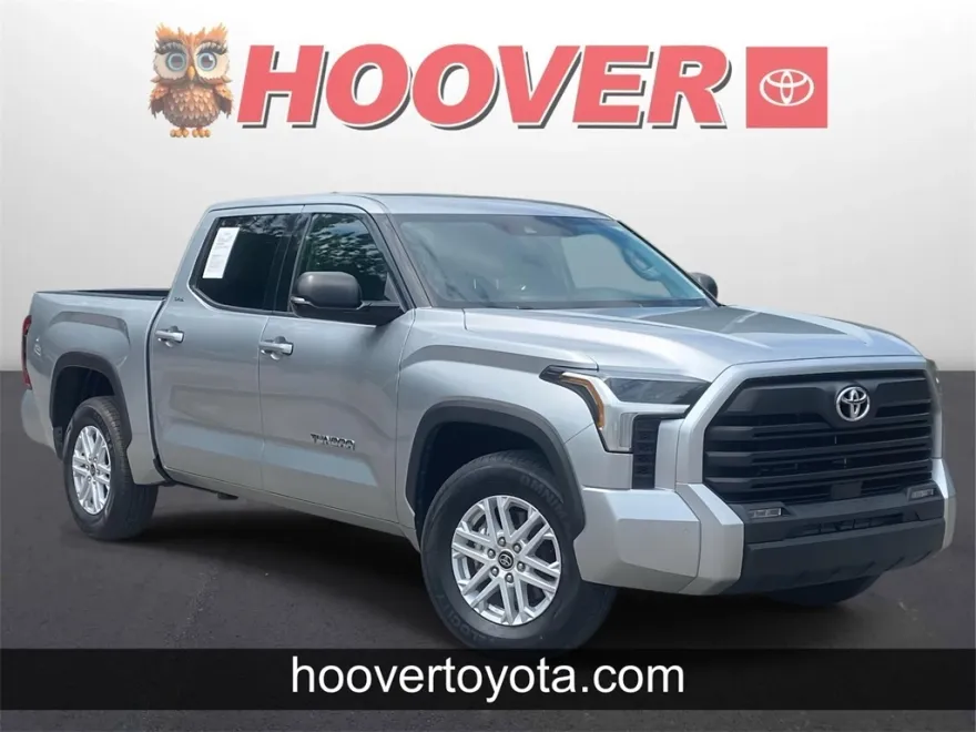 2023 Toyota Tundra SR5 photo 1
