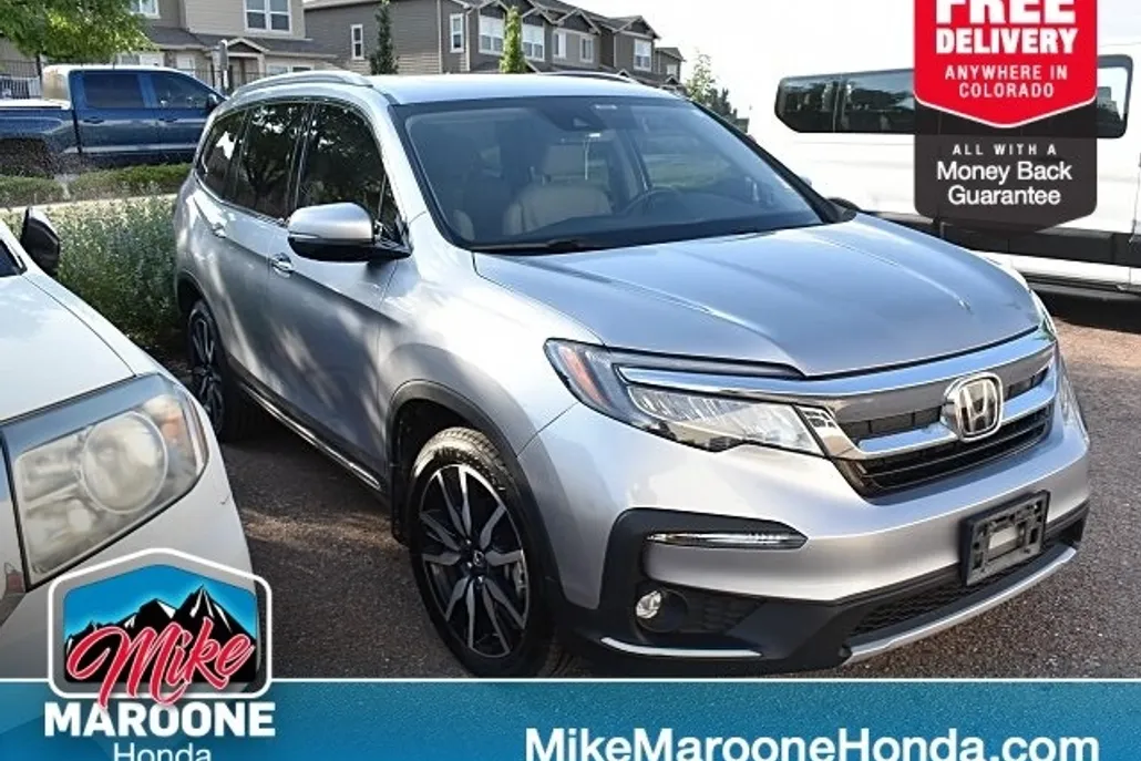 2022 Honda Pilot Touring photo 1