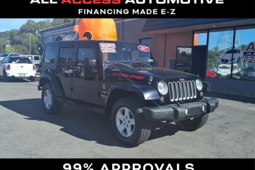 2017 Jeep Wrangler Unlimited Sahara photo 1