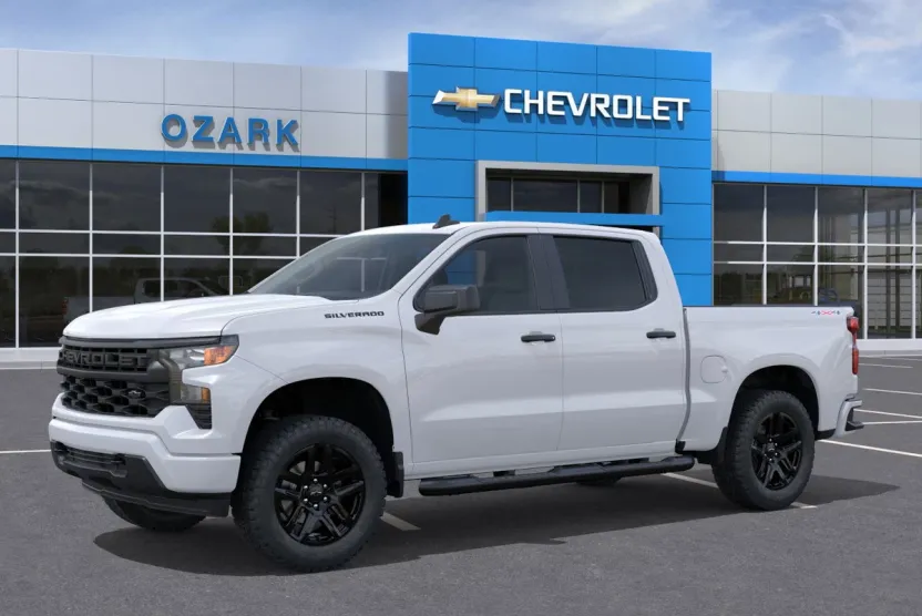 2026 Chevrolet Silverado 1500 Custom photo 1