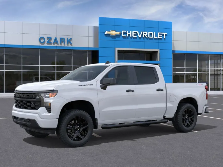 2026 Chevrolet Silverado 1500 Custom photo 1