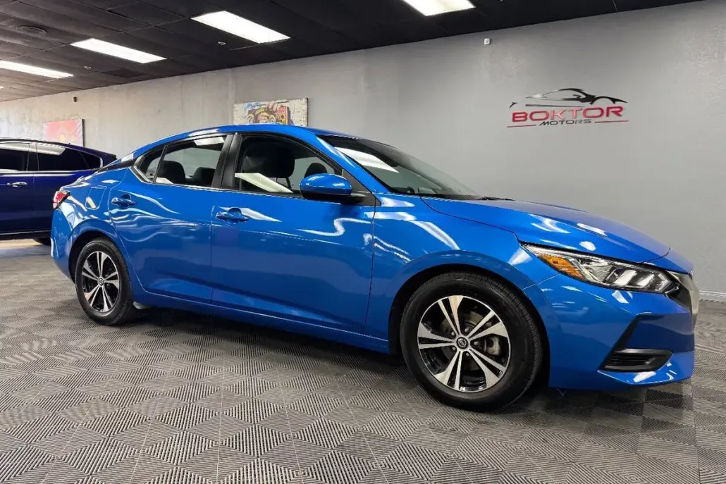 2023 Nissan Sentra SV photo 1