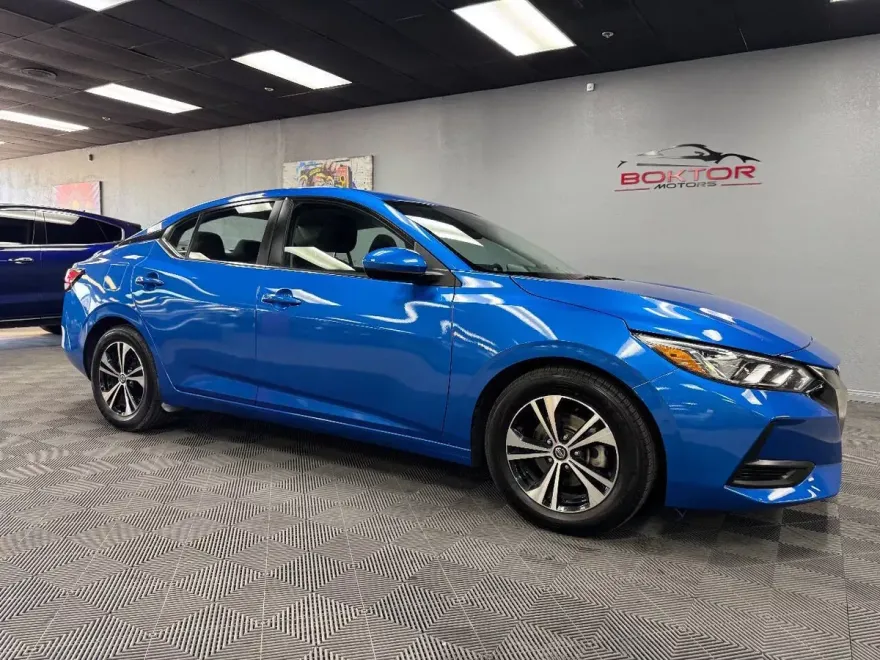 2023 Nissan Sentra SV photo 1
