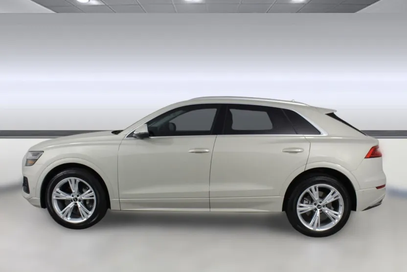 2022 Audi Q8 Prestige 55 photo 1