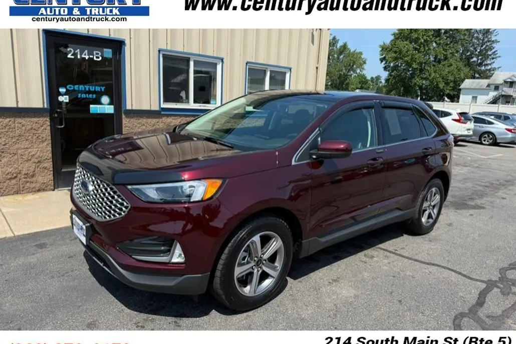 2024 Ford Edge SEL photo 1