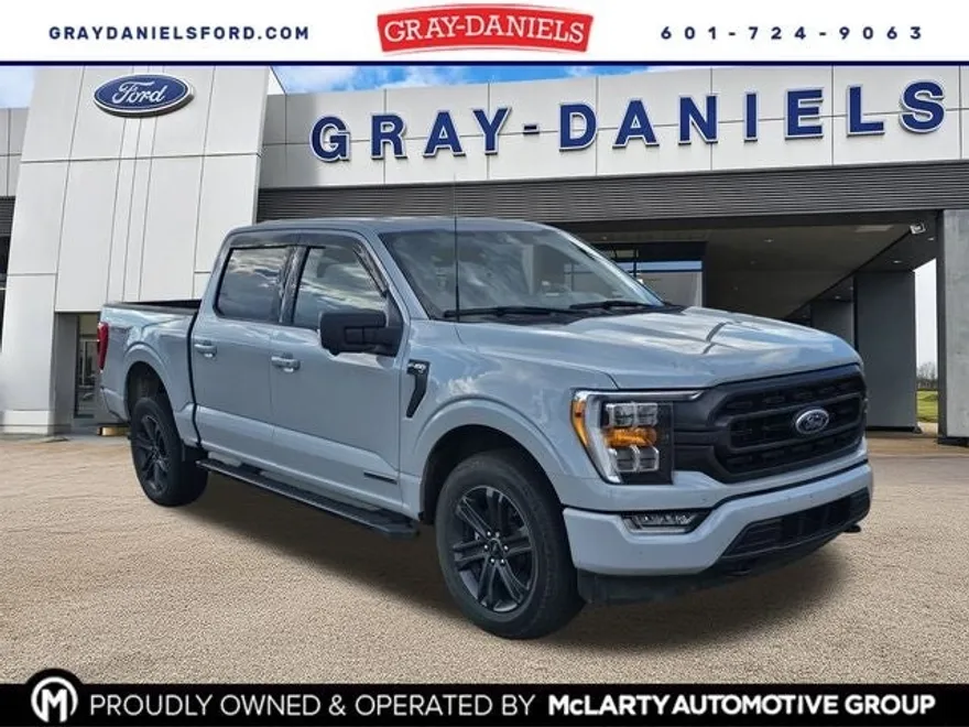 2023 Ford F-150 XLT photo 1