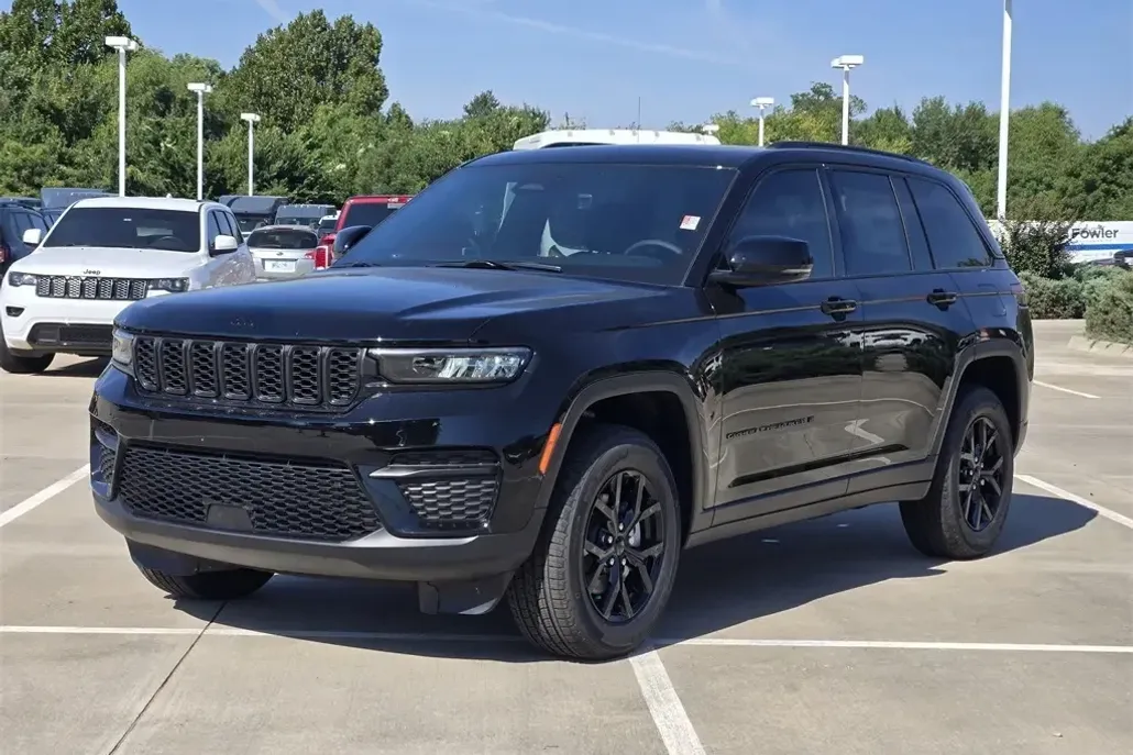 2025 Jeep Grand Cherokee Altitude X photo 1