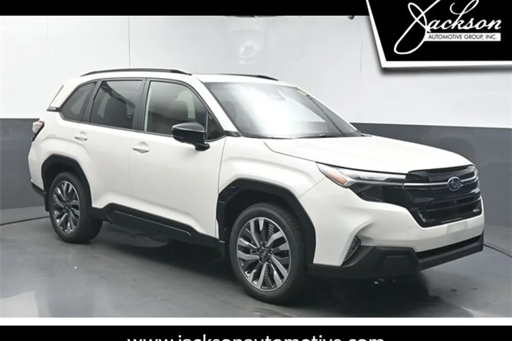 2025 Subaru Forester Touring photo 1