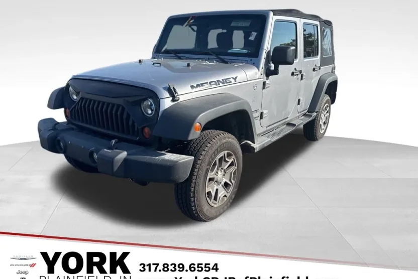 2013 Jeep Wrangler Unlimited Sport photo 1