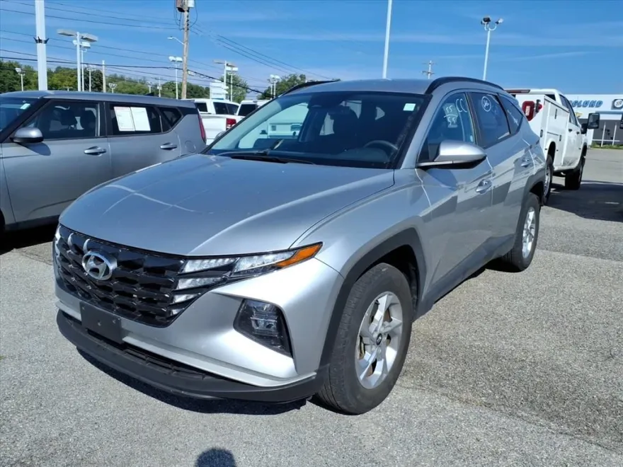 2024 Hyundai Tucson SEL photo 1