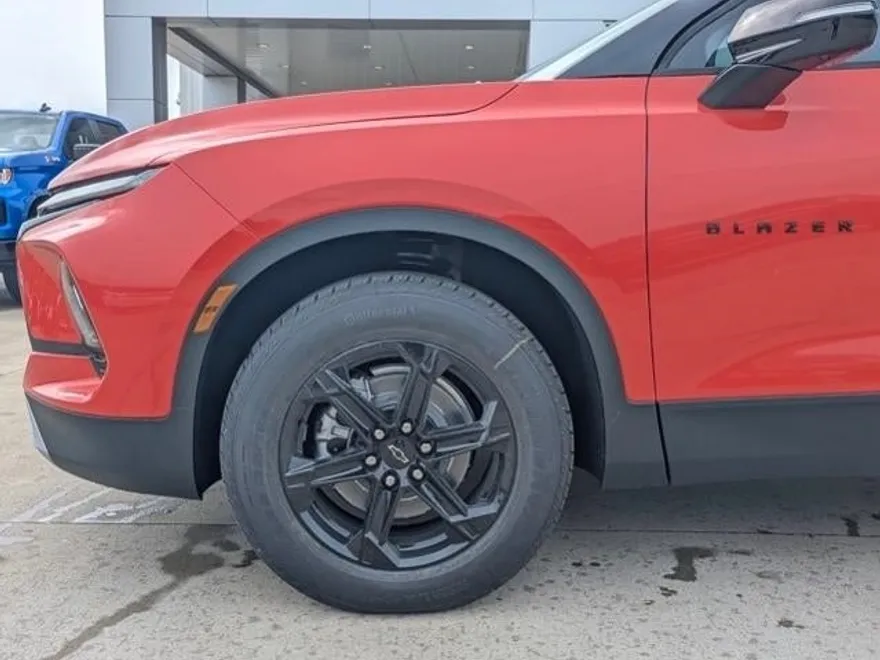 2025 Chevrolet Blazer 3LT photo 10