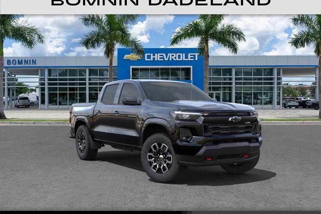 2025 Chevrolet Colorado Z71 photo 1