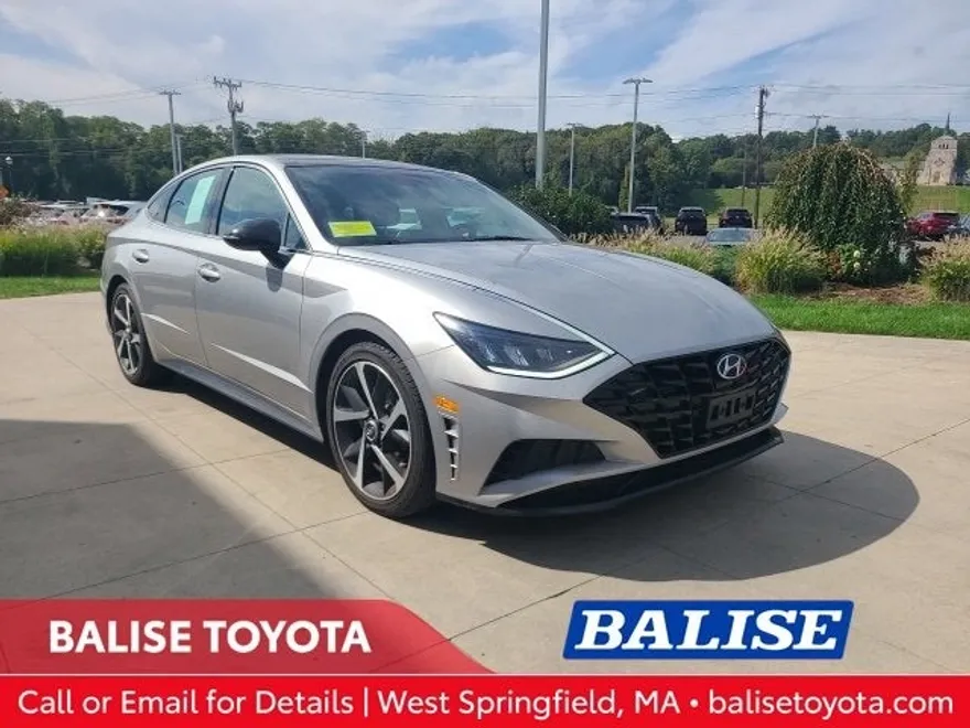 2022 Hyundai Sonata SEL Plus photo 1