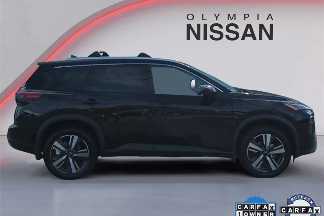 2024 Nissan Rogue SL photo 1