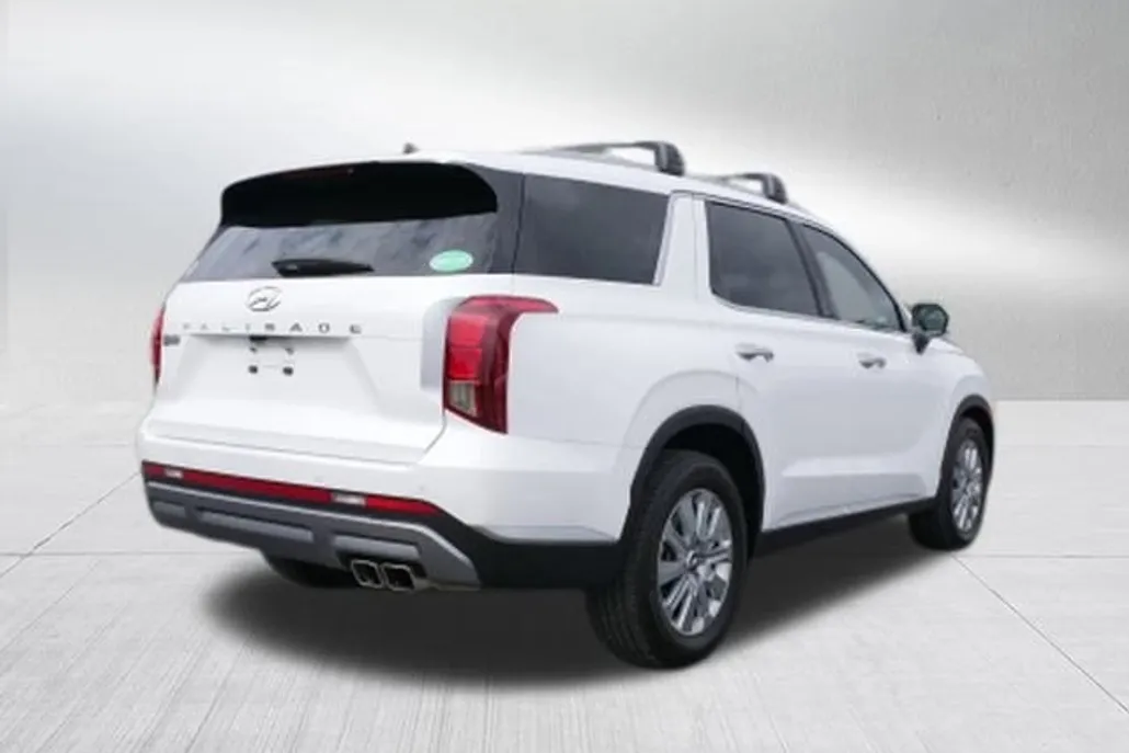 2024 Hyundai Palisade SEL photo 1