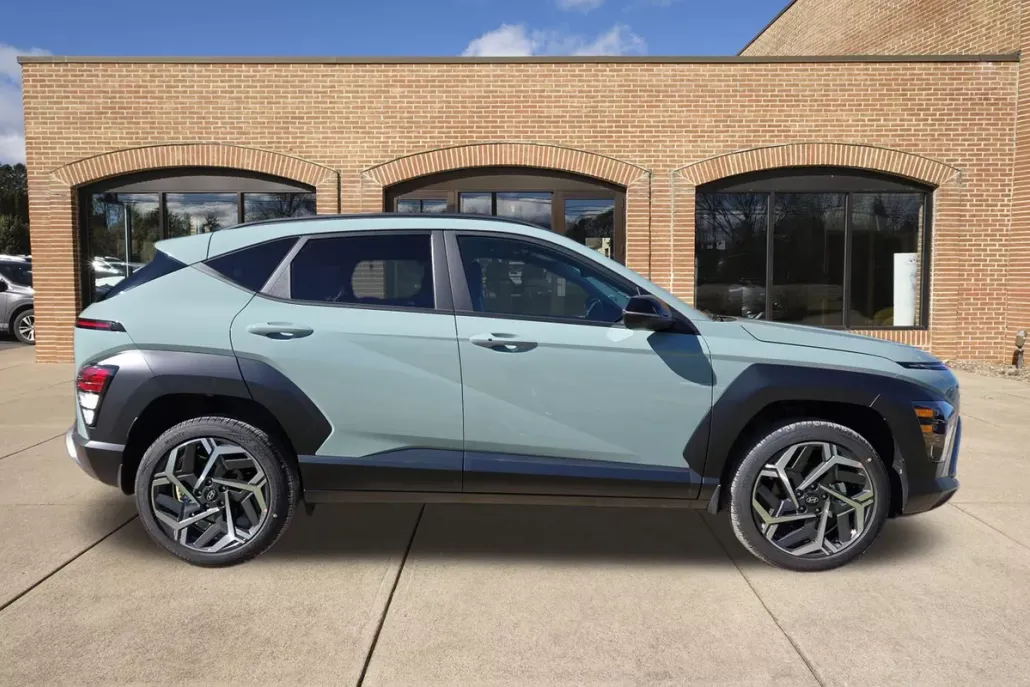 2026 Hyundai Kona SEL photo 1