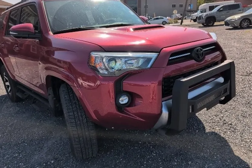 2022 Toyota 4Runner TRD Off-Road Premium photo 1