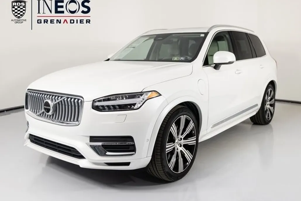 2023 Volvo XC90 Recharge T8 Ultimate photo 1