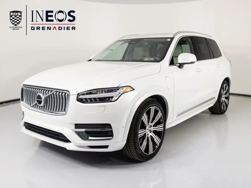 2023 Volvo XC90 Recharge T8 Ultimate photo 1