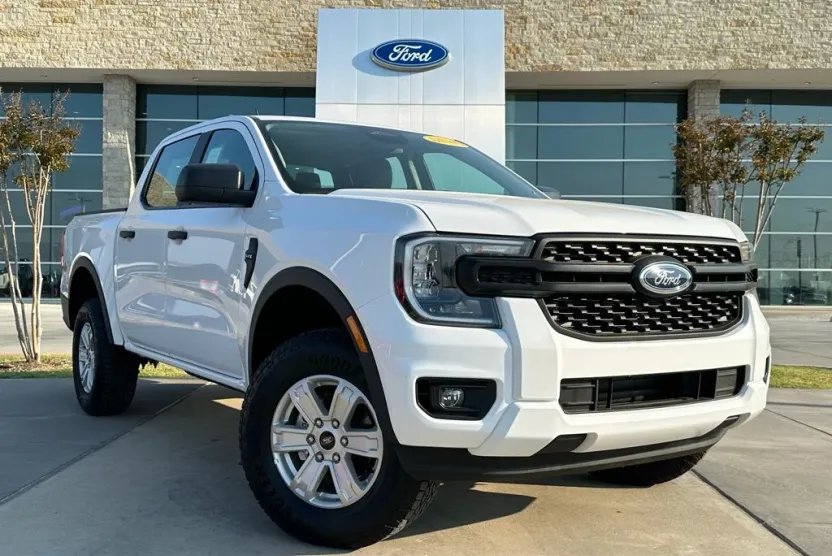 2025 Ford Ranger XL photo 1