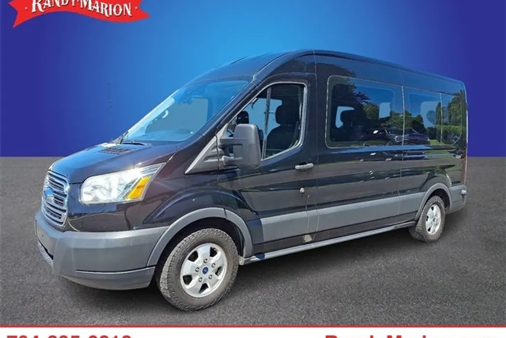 2017 Ford Transit photo 1