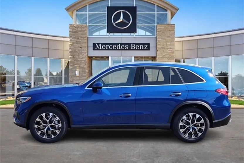 2026 Mercedes Benz GLC 350e 4MATIC photo 1