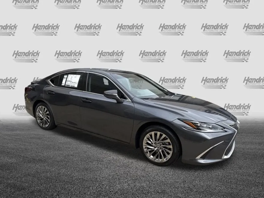 2025 Lexus ES 300h Ultra Luxury photo 1