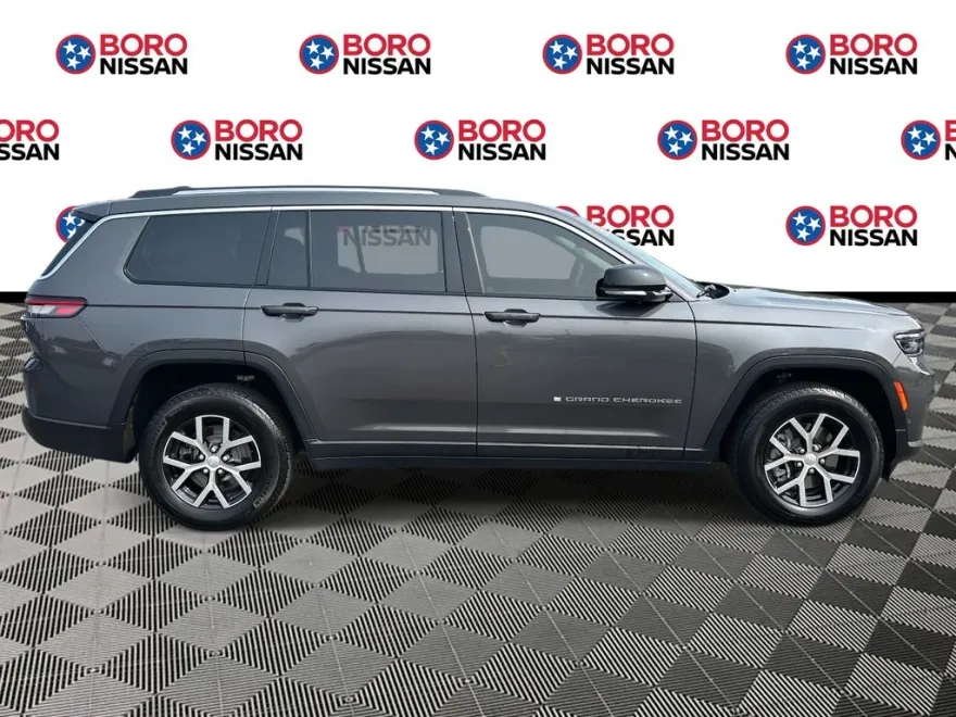 2023 Jeep Grand Cherokee Limited photo 1