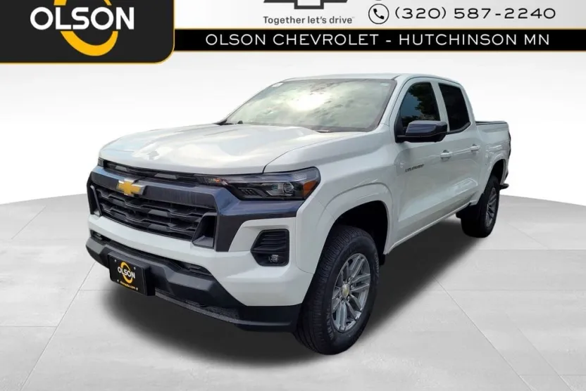2025 Chevrolet Colorado Work Truck LT photo 1