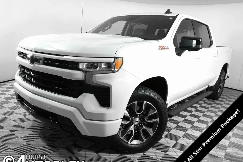 2024 Chevrolet Silverado 1500 RST photo 1