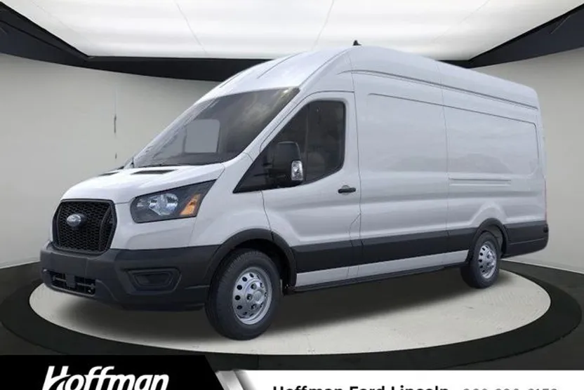 2025 Ford Transit photo 1