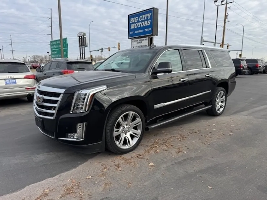 2016 Cadillac Escalade ESV Premium photo 1