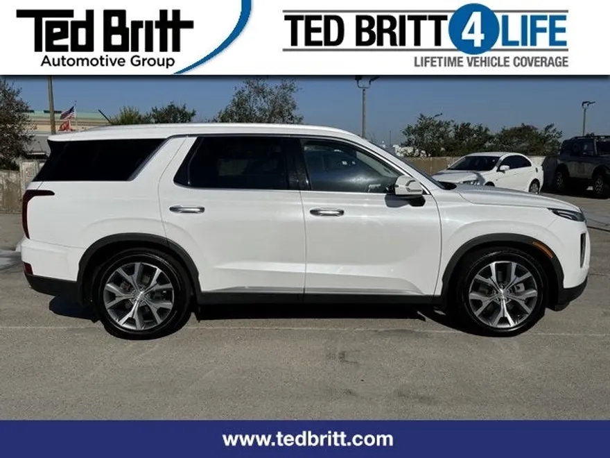2020 Hyundai Palisade SEL photo 1
