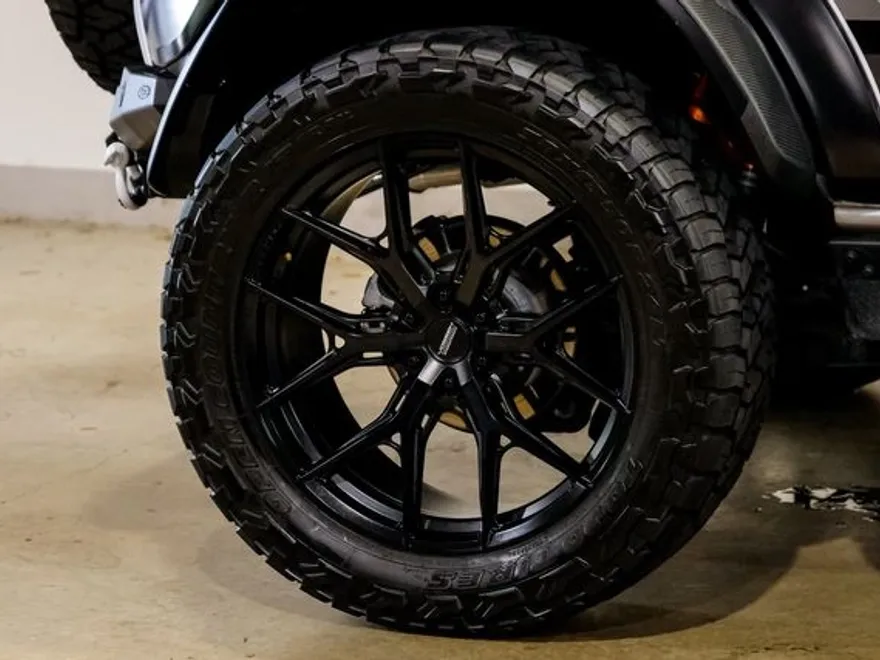 2023 Ford Bronco Raptor photo 6