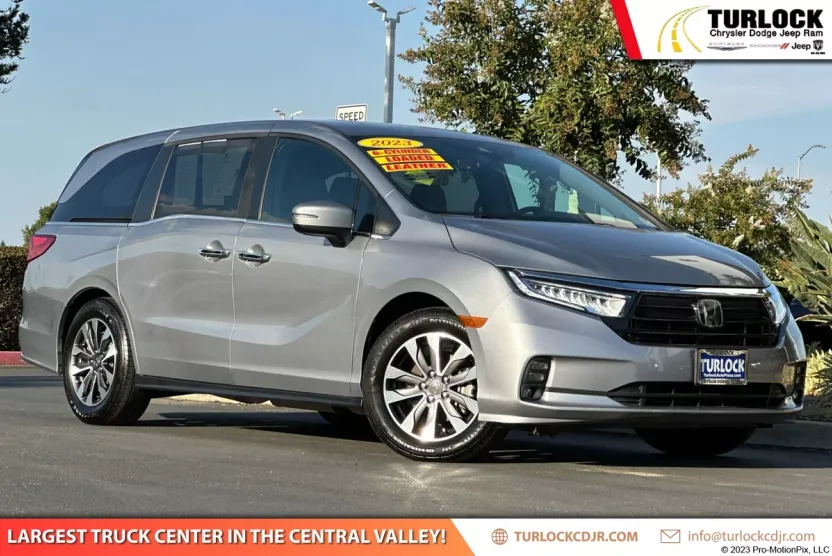 2023 Honda Odyssey EX-L photo 1