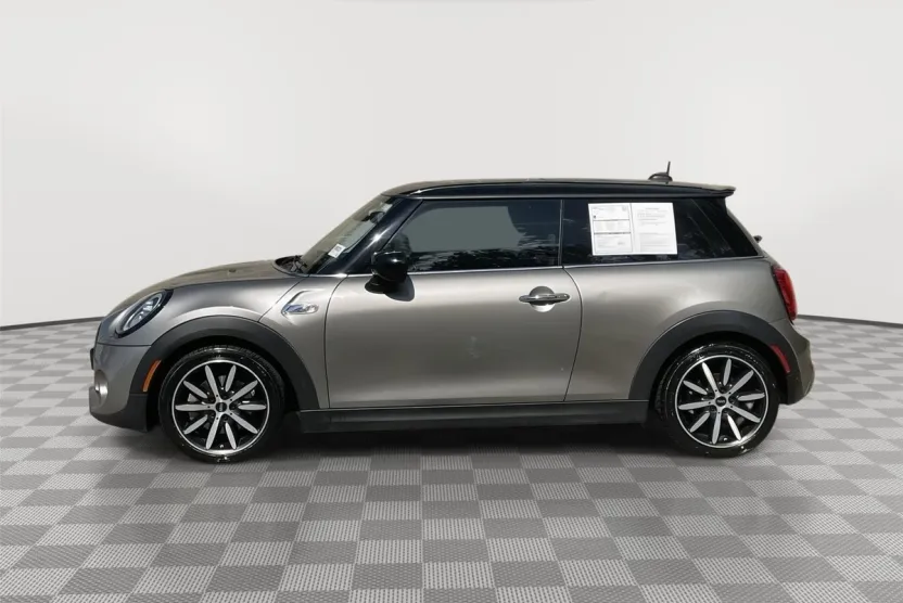 2020 Mini Cooper 2 Door Hardtop S photo 1