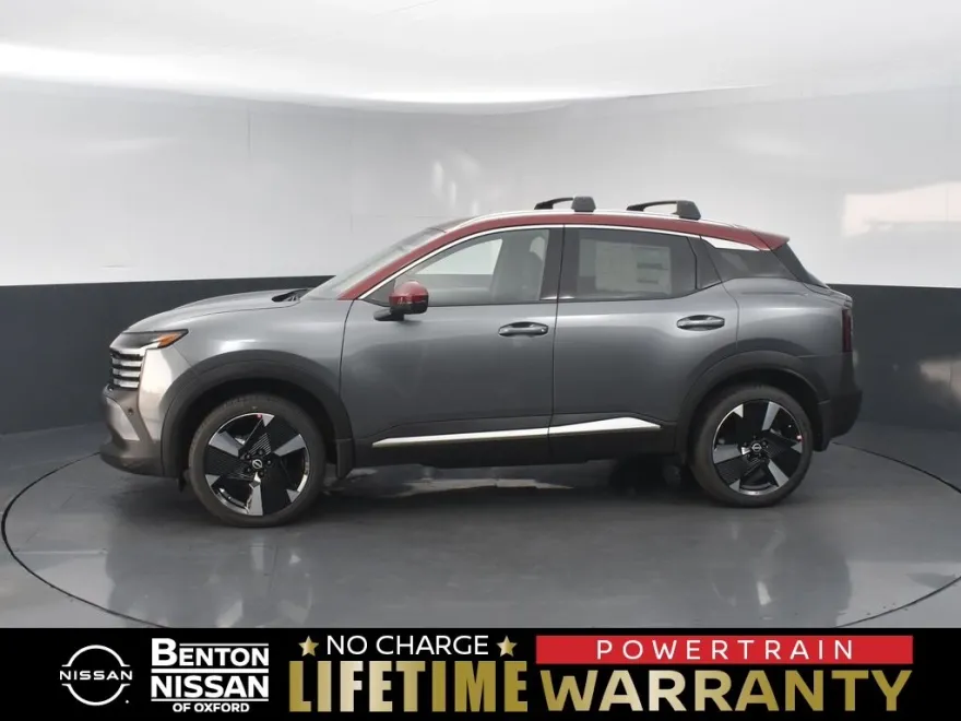 2026 Nissan Kicks SR photo 1
