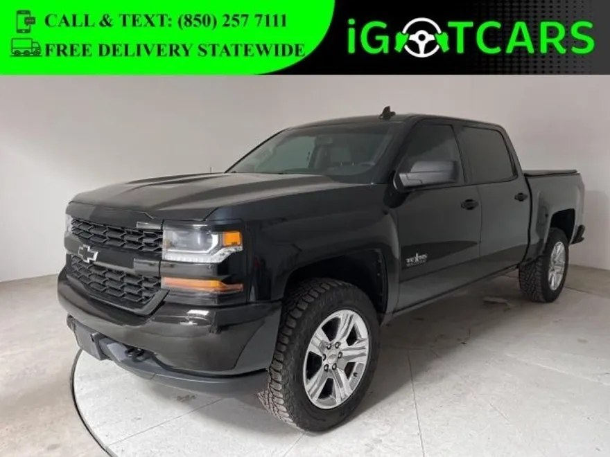2018 Chevrolet Silverado Custom photo 1