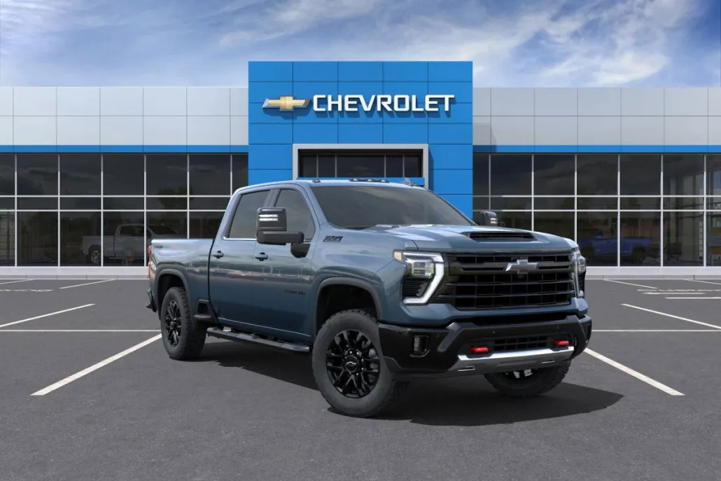 2025 Chevrolet Silverado 3500HD LTZ photo 1